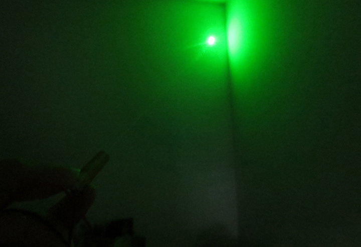 module laser vert