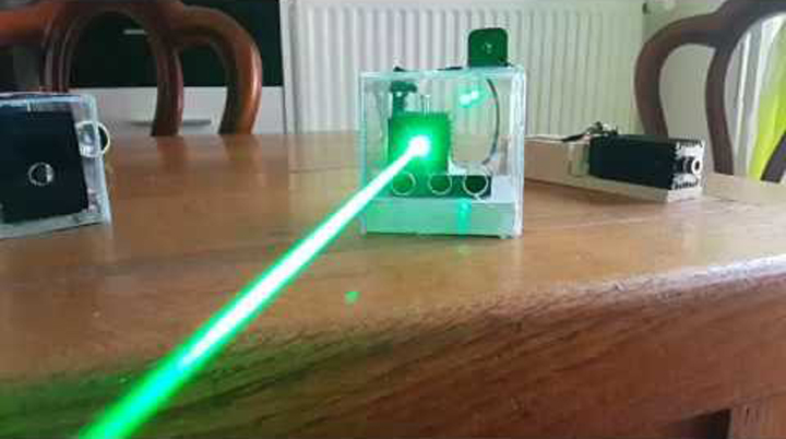 module laser vert