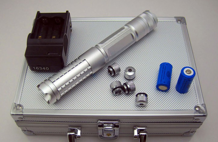 Pointeur laser bleu portable